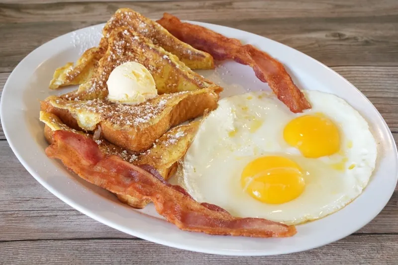 French Toast at Omega Burgers, Bellflower